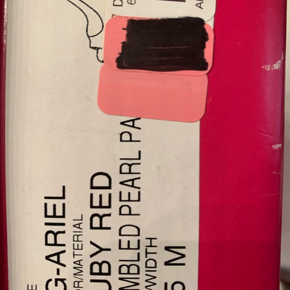 BCBG ruby red patent leather open toe heels 👠 - Picture 2 of 6